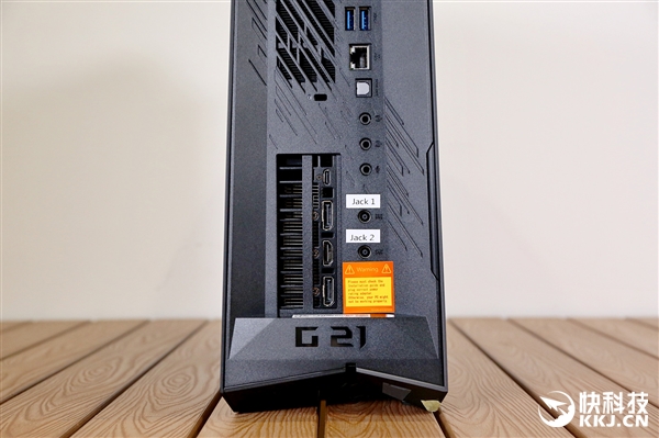 华硕ROG G21CX主机图赏：小机箱塞入i9-9900K+RTX2080